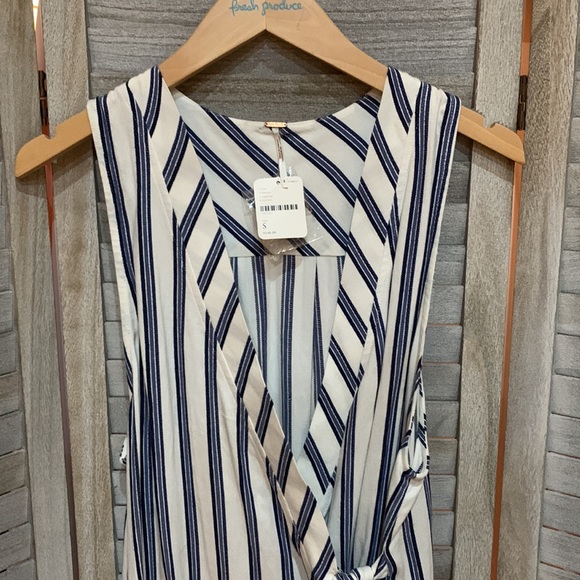 NWT-Free People Women's Sleeveless Striped wrap Tunic - Picture 2 of 5